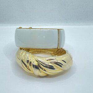 Vintage Set of‎ 2 Gold Toned Hinged Bracelets Cuffs Retro Glam